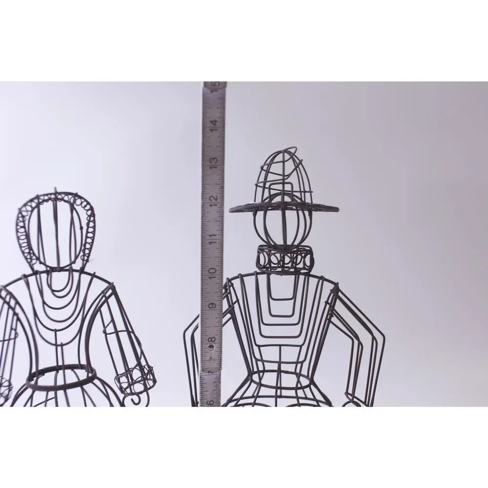 Pilgrims, Wire Sculptures, Man and Woman, Thanksgiving, Decor, ~ 250516-WH 256